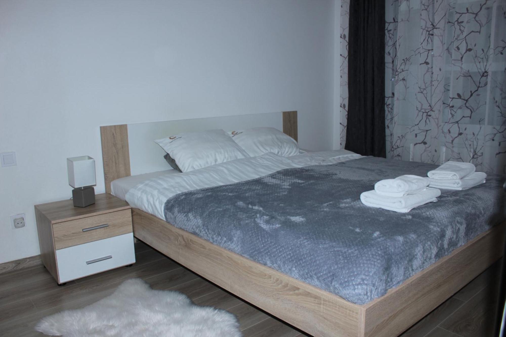 Elisabeth Grey With Parkingresidence Grey With Parking Apartamento